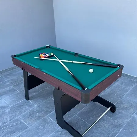 Family Dream House Ruzic