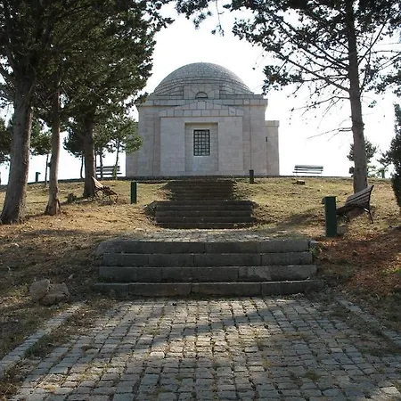 Villa Family Dream House