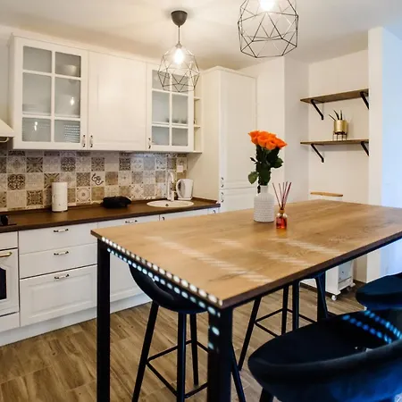 Family Dream House *