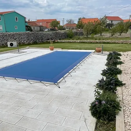 Villa Family Dream House