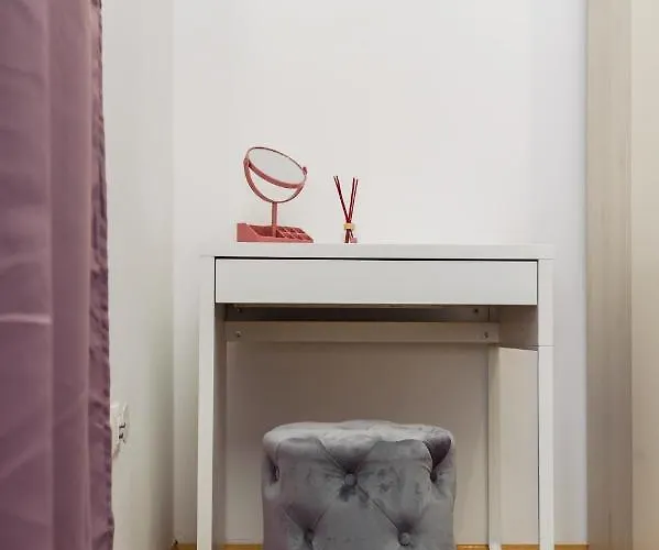 Family Dream House Ruzic