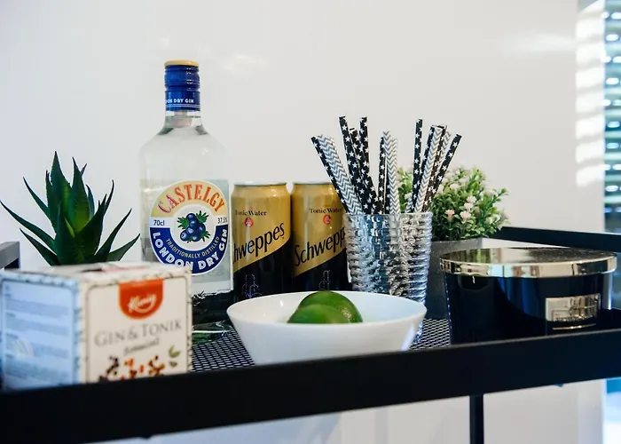 Family Dream House * Ruzic